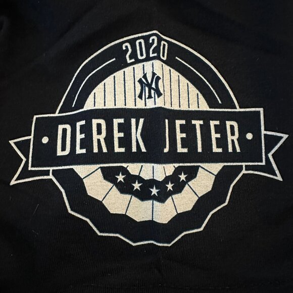 Mitchell & Ness Derek Jeter HOF 2020 Induction Tee NWT Large - Picture 5 of 5